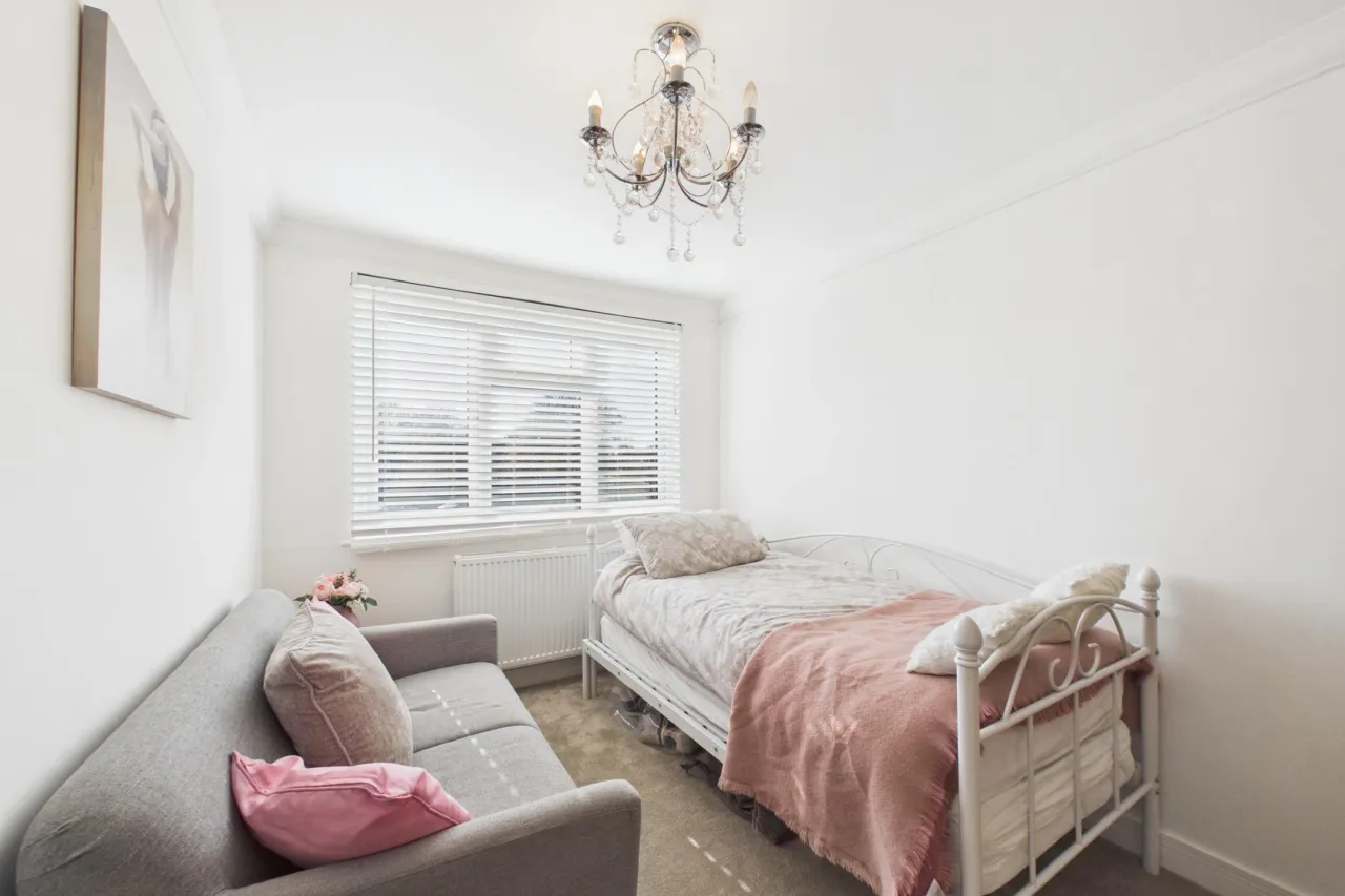 Leverstock Green Road, Hemel Hempstead, HP3, photo 17