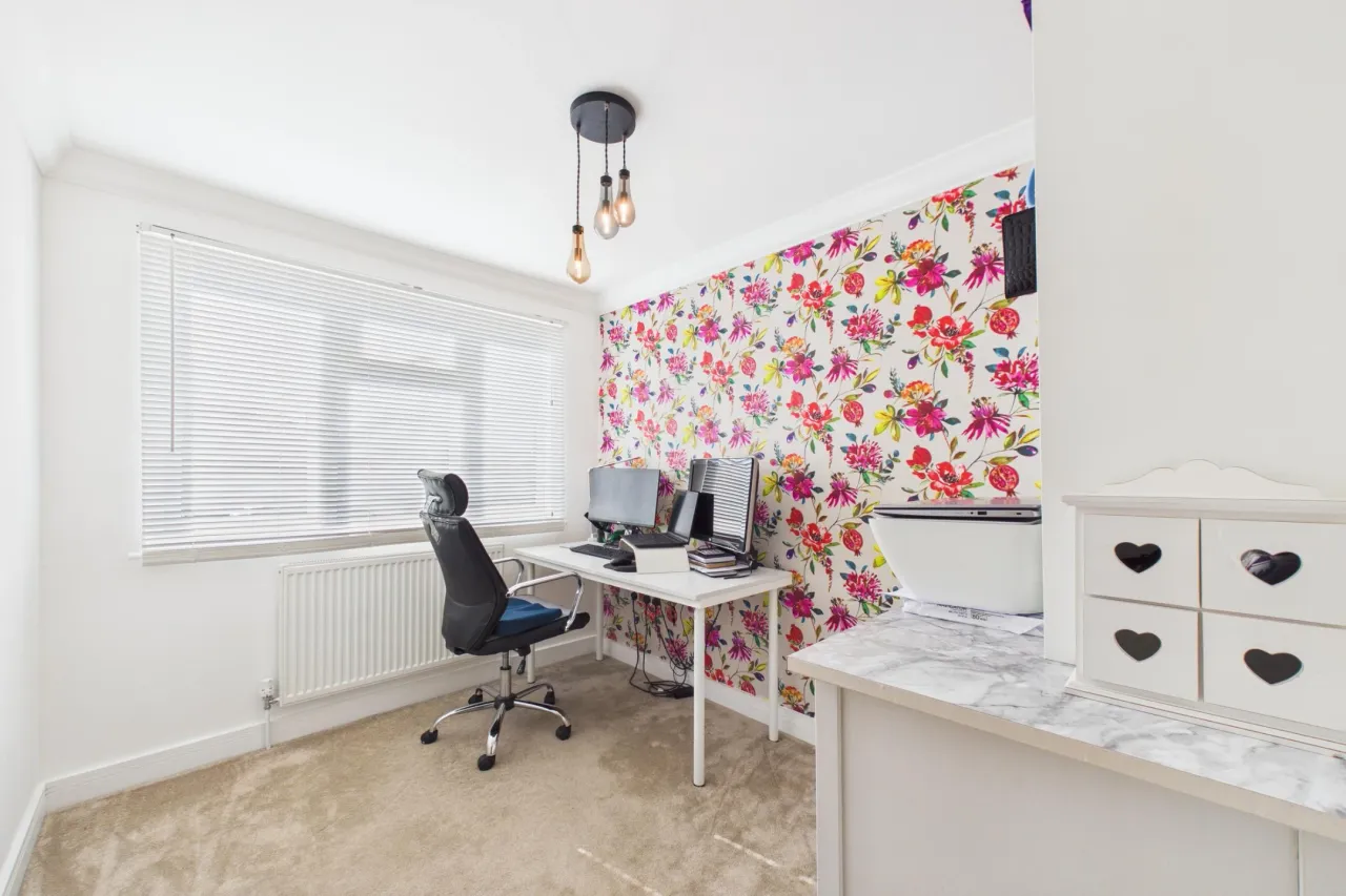 Leverstock Green Road, Hemel Hempstead, HP3, photo 14