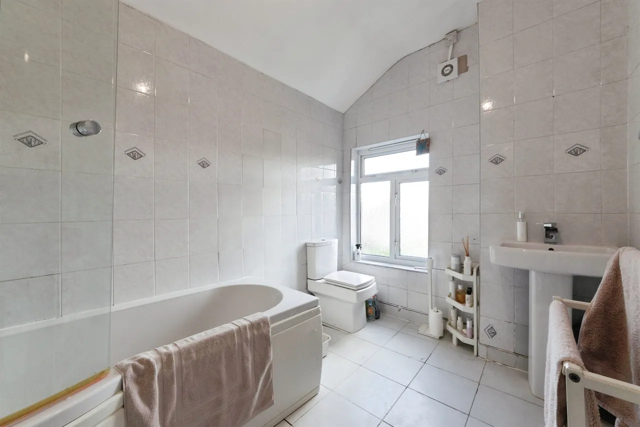 Westbury Road, Birmingham, B17, photo 10