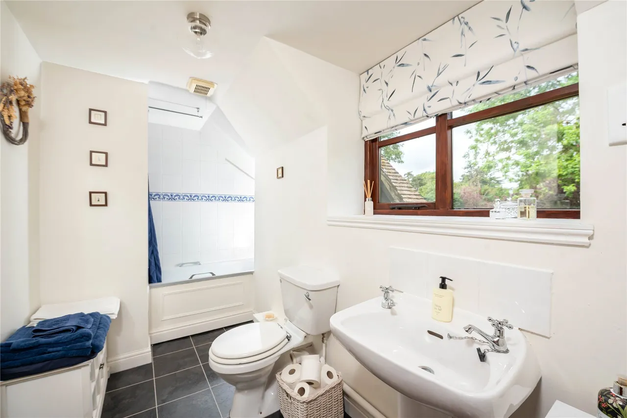 Stable Lane, Pitsford, NN6, photo 8