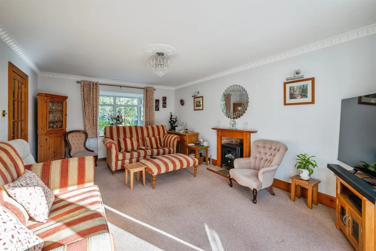 Bluebell Road, North Walsham, NR28, photo 8
