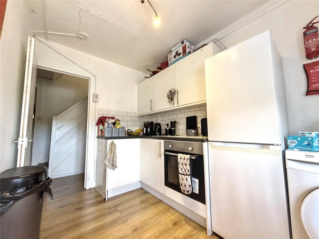 Stroud Crescent, London, photo 3