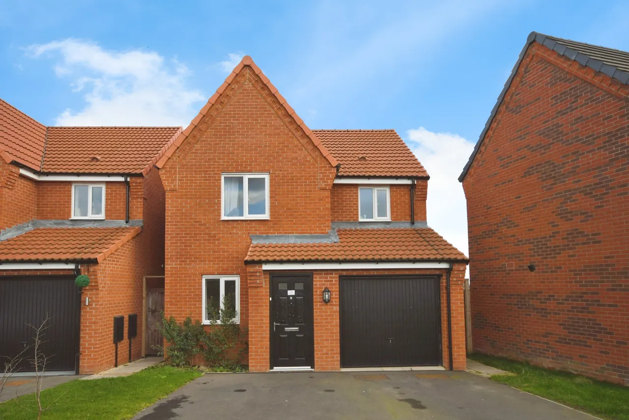 3 bed house for sale, Aster Road, Mansfield, NG20