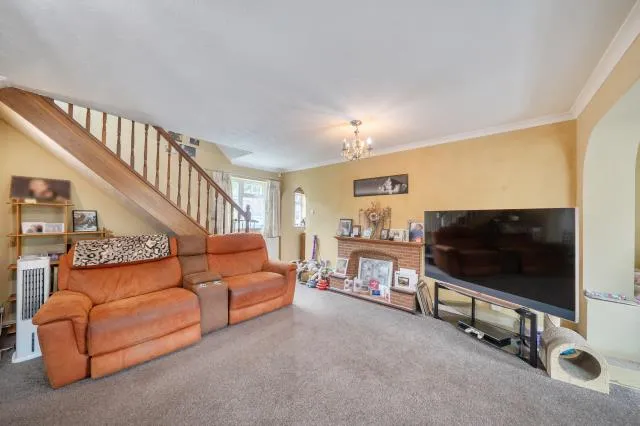 Buckingham Way, Frimley, GU16, photo 4