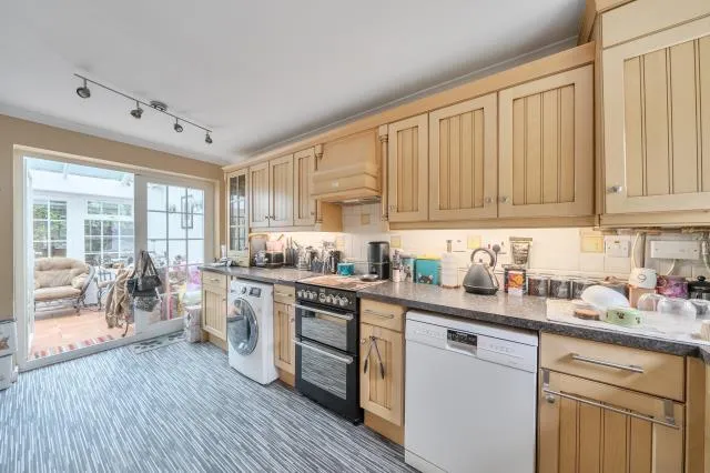 Buckingham Way, Frimley, GU16, photo 7