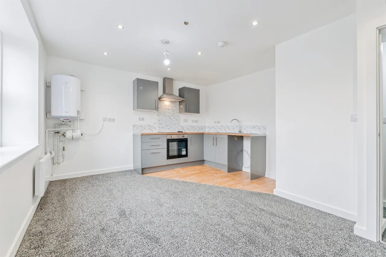 Holton Road, Barry, CF63, photo 10
