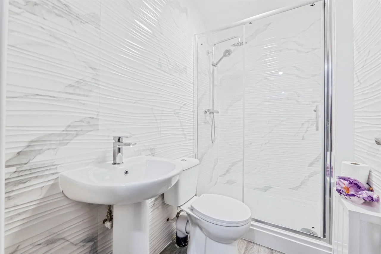 Holton Road, Barry, CF63, photo 9