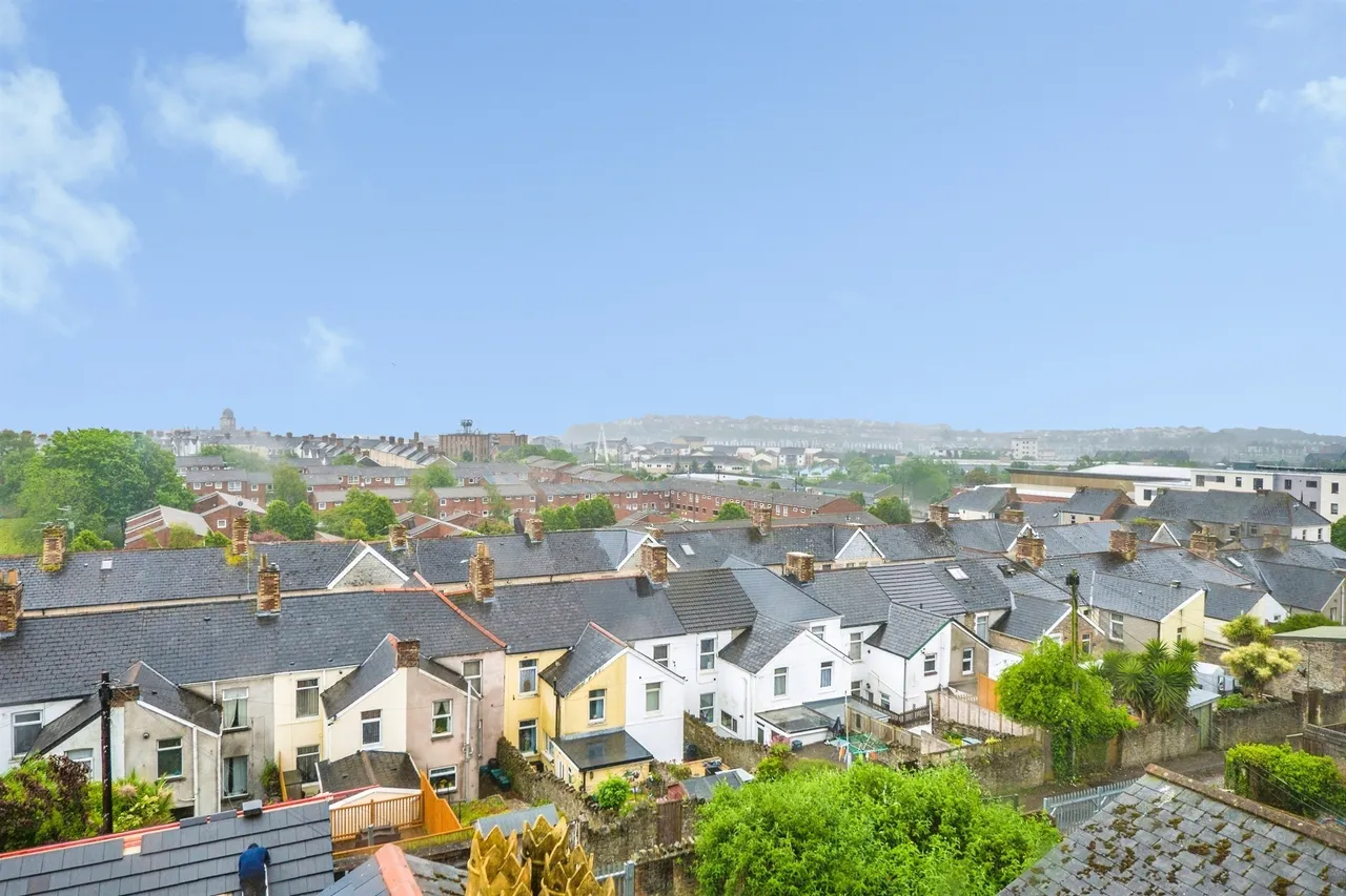 Holton Road, Barry, CF63, photo 18