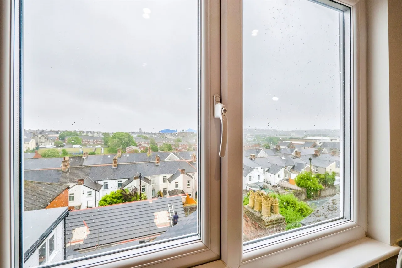 Holton Road, Barry, CF63, photo 13