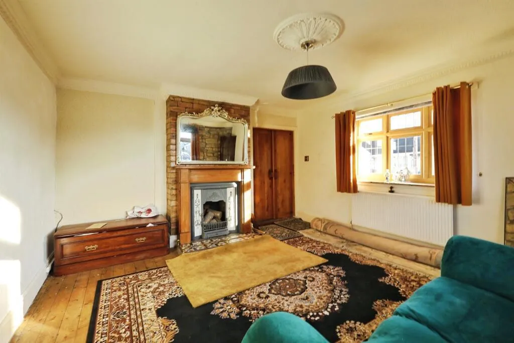 Hooton Lane, Laughton, SHEFFIELD, photo 8
