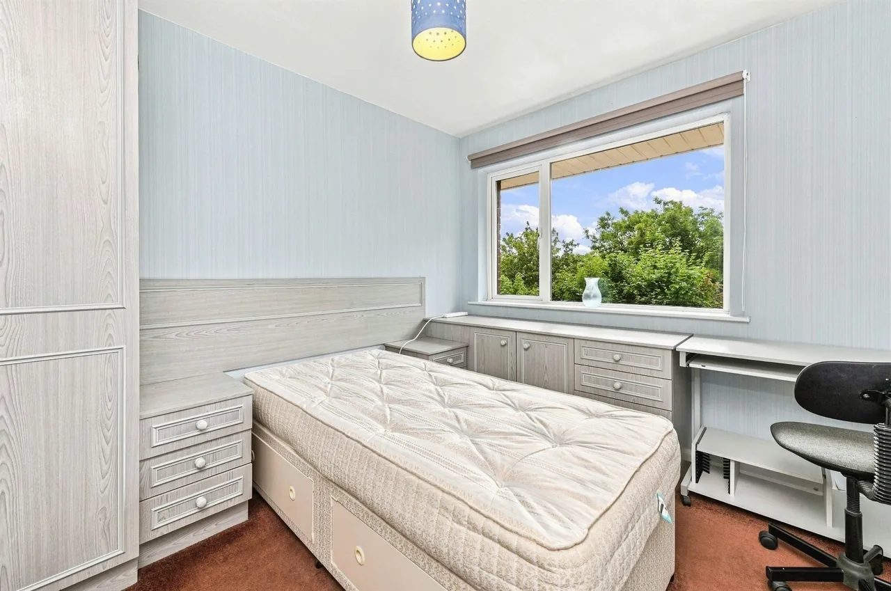 Wyvern Close, Batley, WF17, photo 6