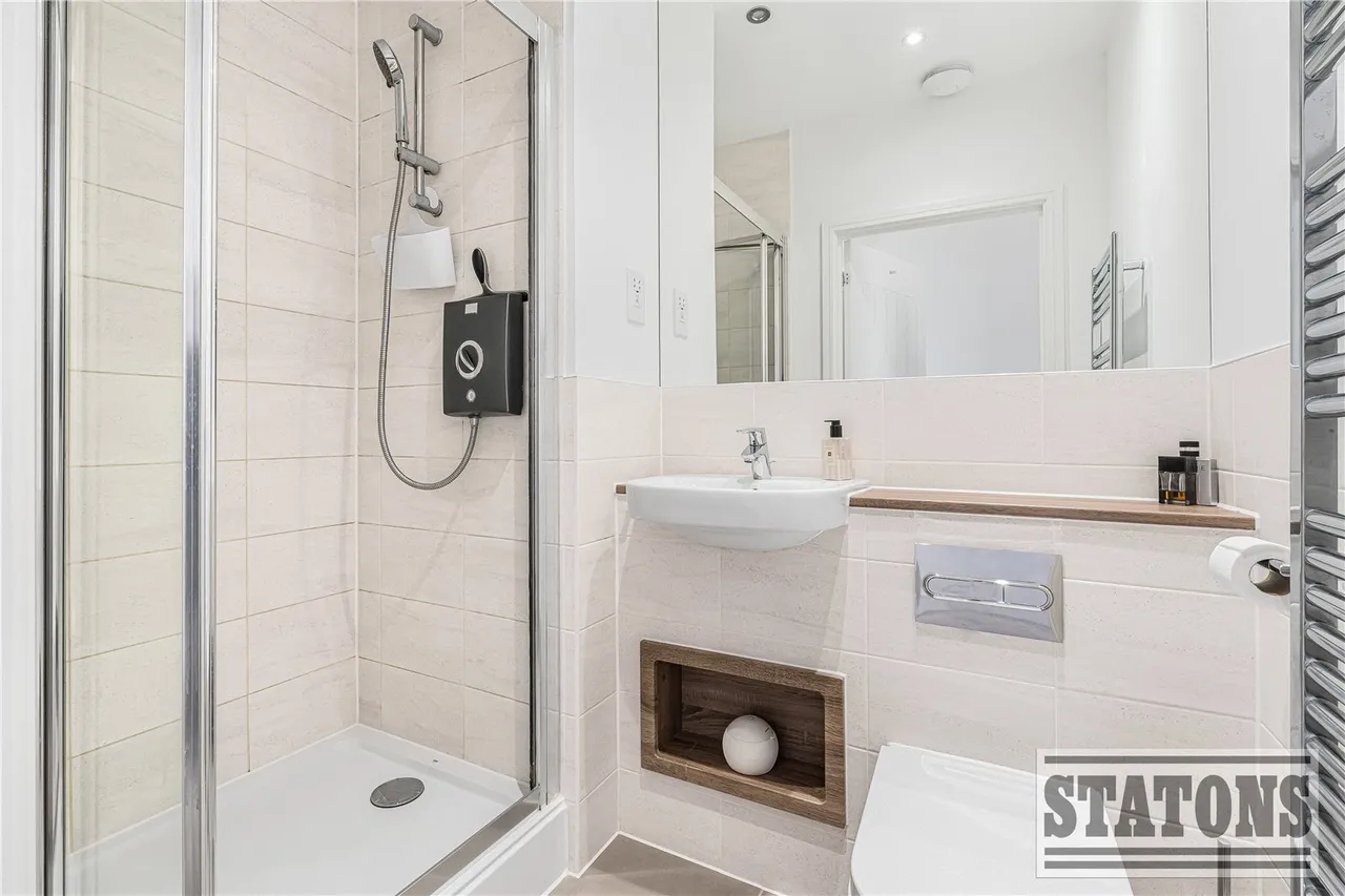 Scarlett Court, 2 Tulett Avenue, Whetstone, London, N20 0FF, photo 12