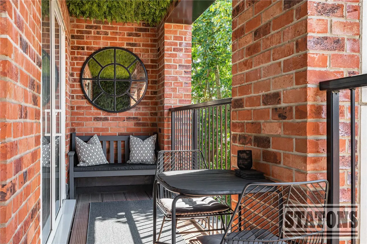 Scarlett Court, 2 Tulett Avenue, Whetstone, London, N20 0FF, photo 17