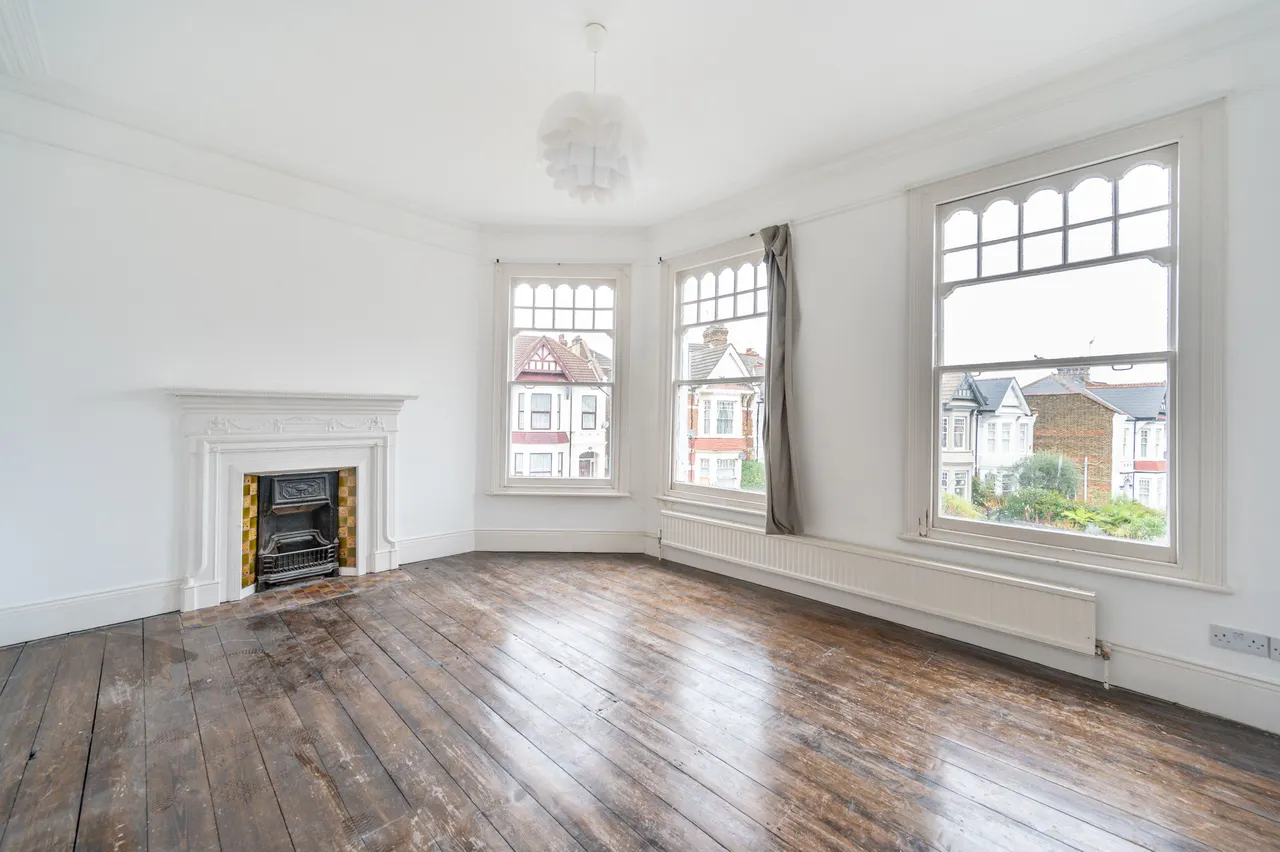 28 Sellons Avenue, London, photo 6