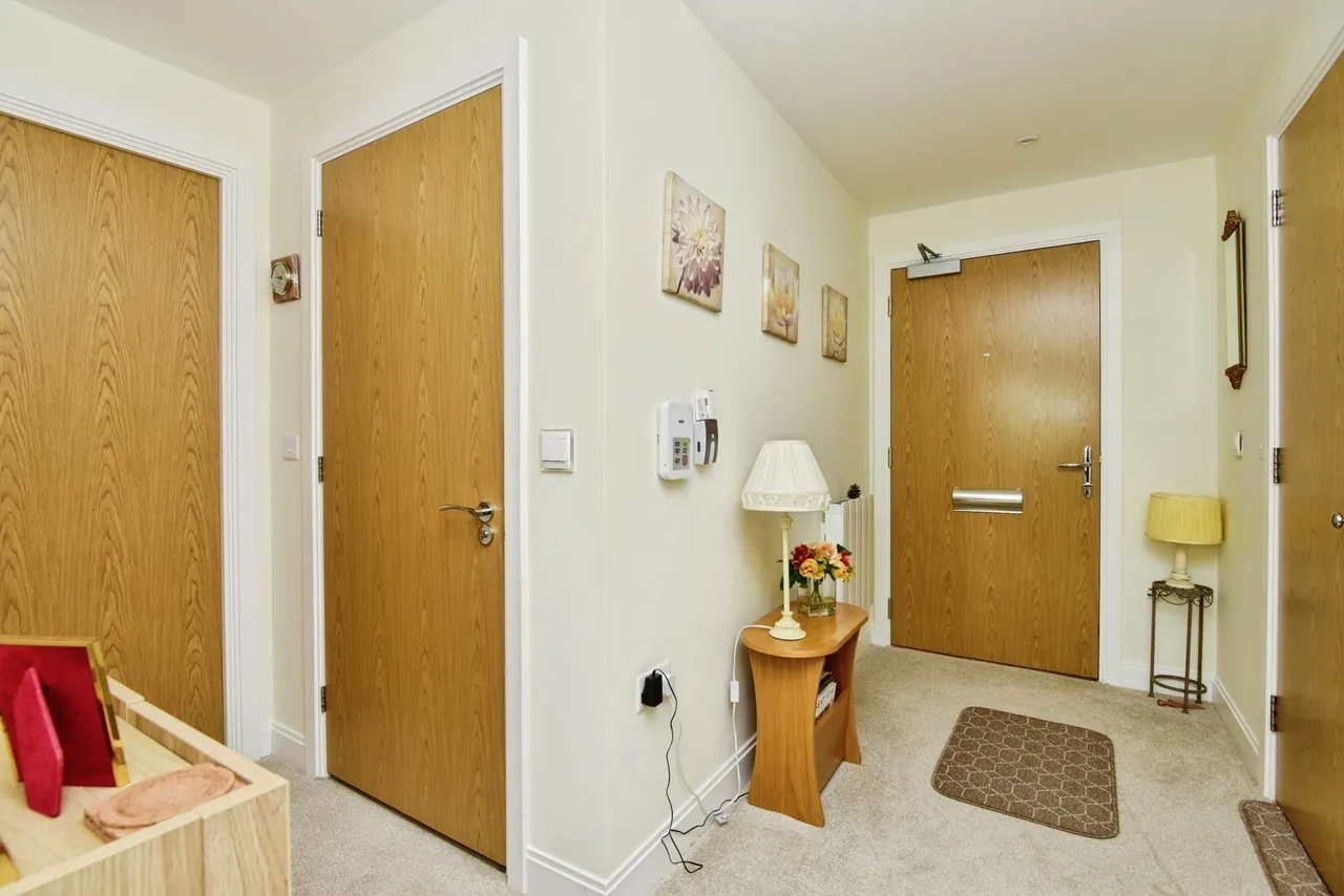 Cedar Avenue, Alsager, Stoke-on-Trent, Cheshire, ST7, photo 4