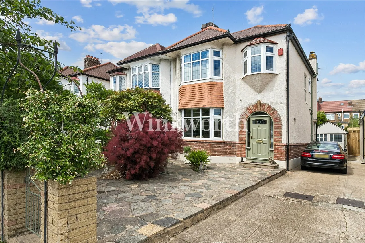 3 bed house for sale — Ashridge Gardens, London, N13