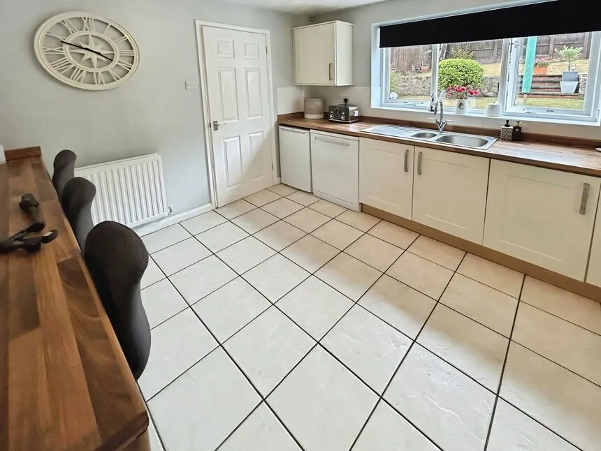 Rowbank Way, Loughborough, Leicestershire, LE11, photo 5