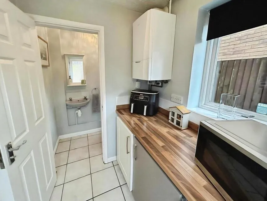 Rowbank Way, Loughborough, Leicestershire, LE11, photo 6