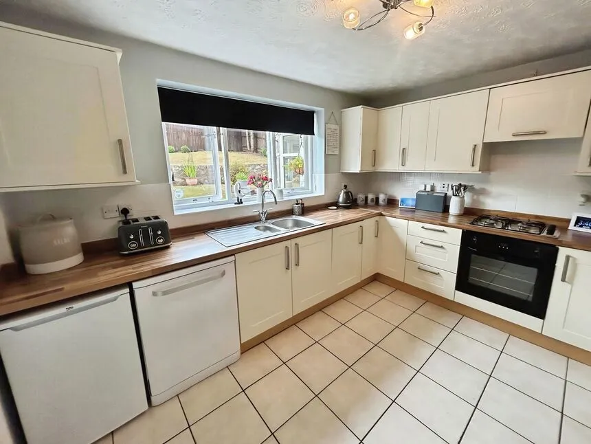Rowbank Way, Loughborough, Leicestershire, LE11, photo 4
