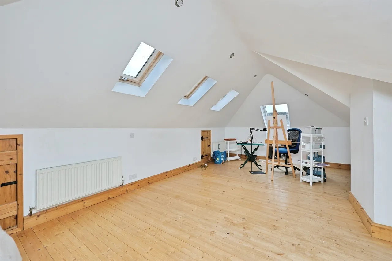 Bellrope Lane, Wymondham, photo 12