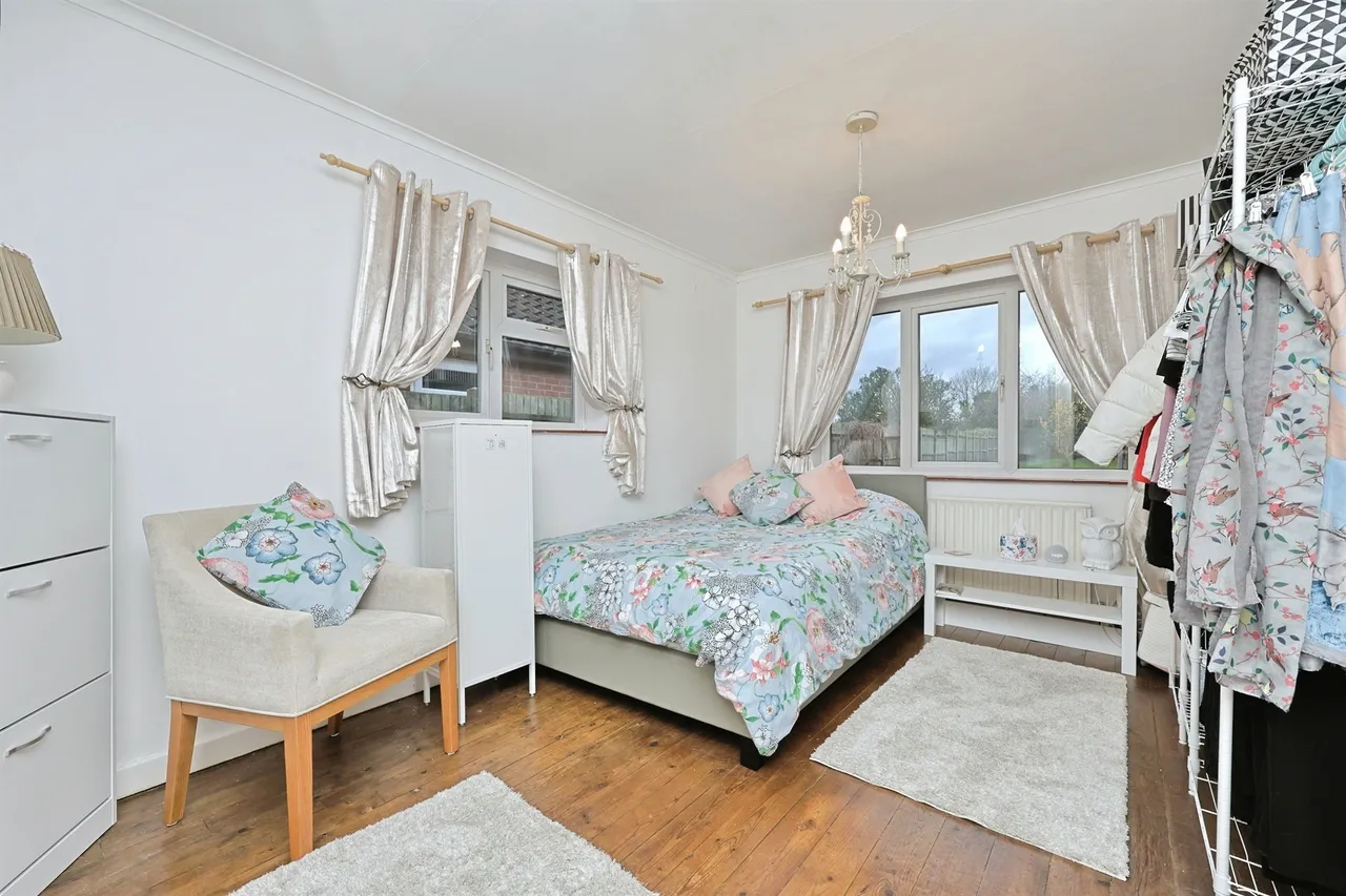 Bellrope Lane, Wymondham, photo 11