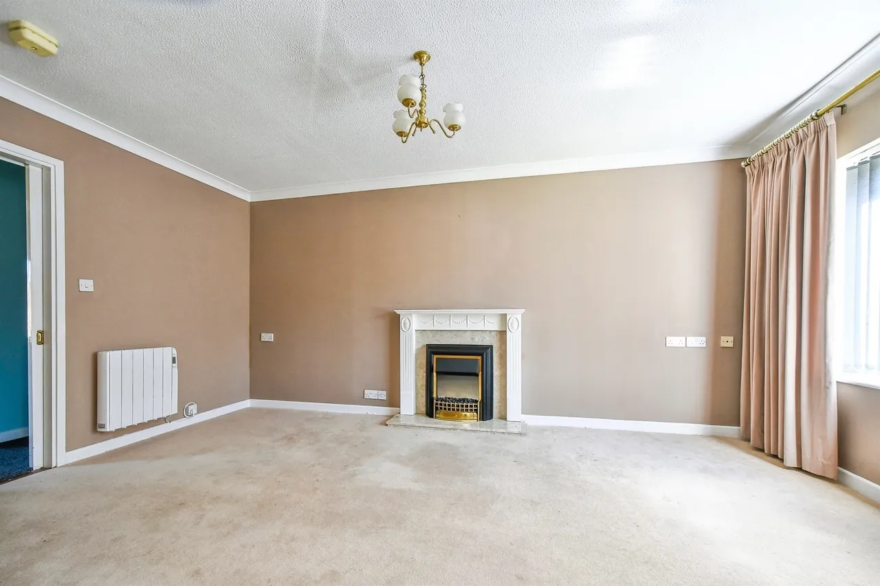 Parsonage Court, Highworth, SN6, photo 4