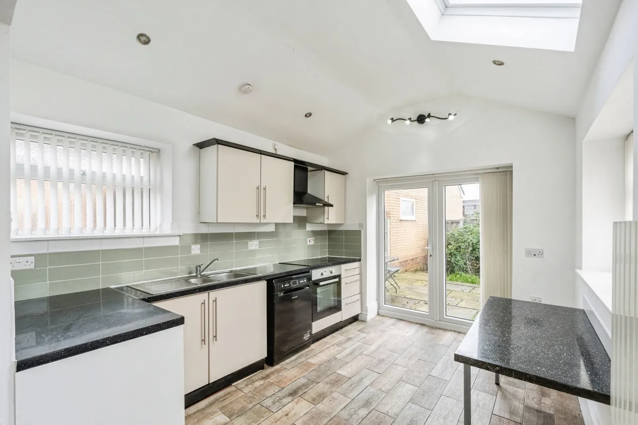 Manchester Road, Rixton, Warrington, Cheshire, WA3, photo 2