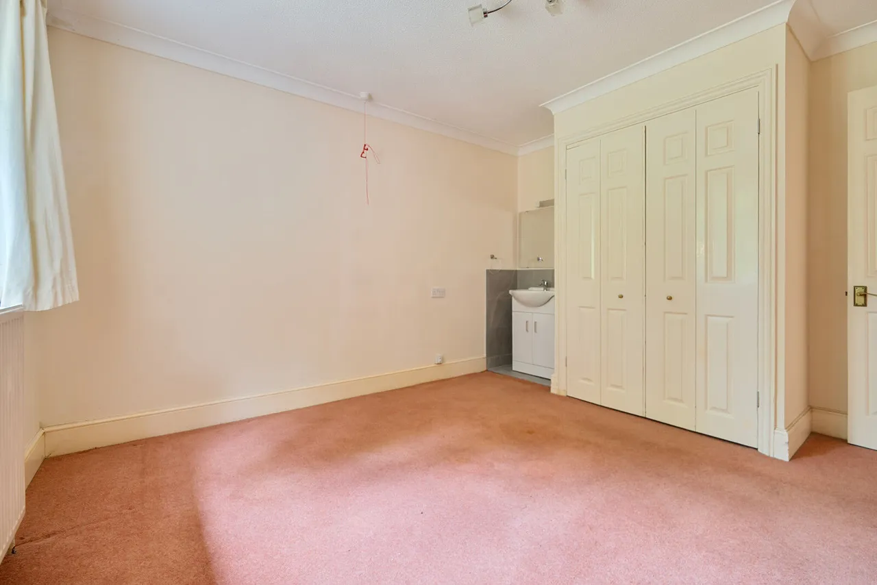 Sherwood Gardens, Henley-on-Thames, RG9, photo 19