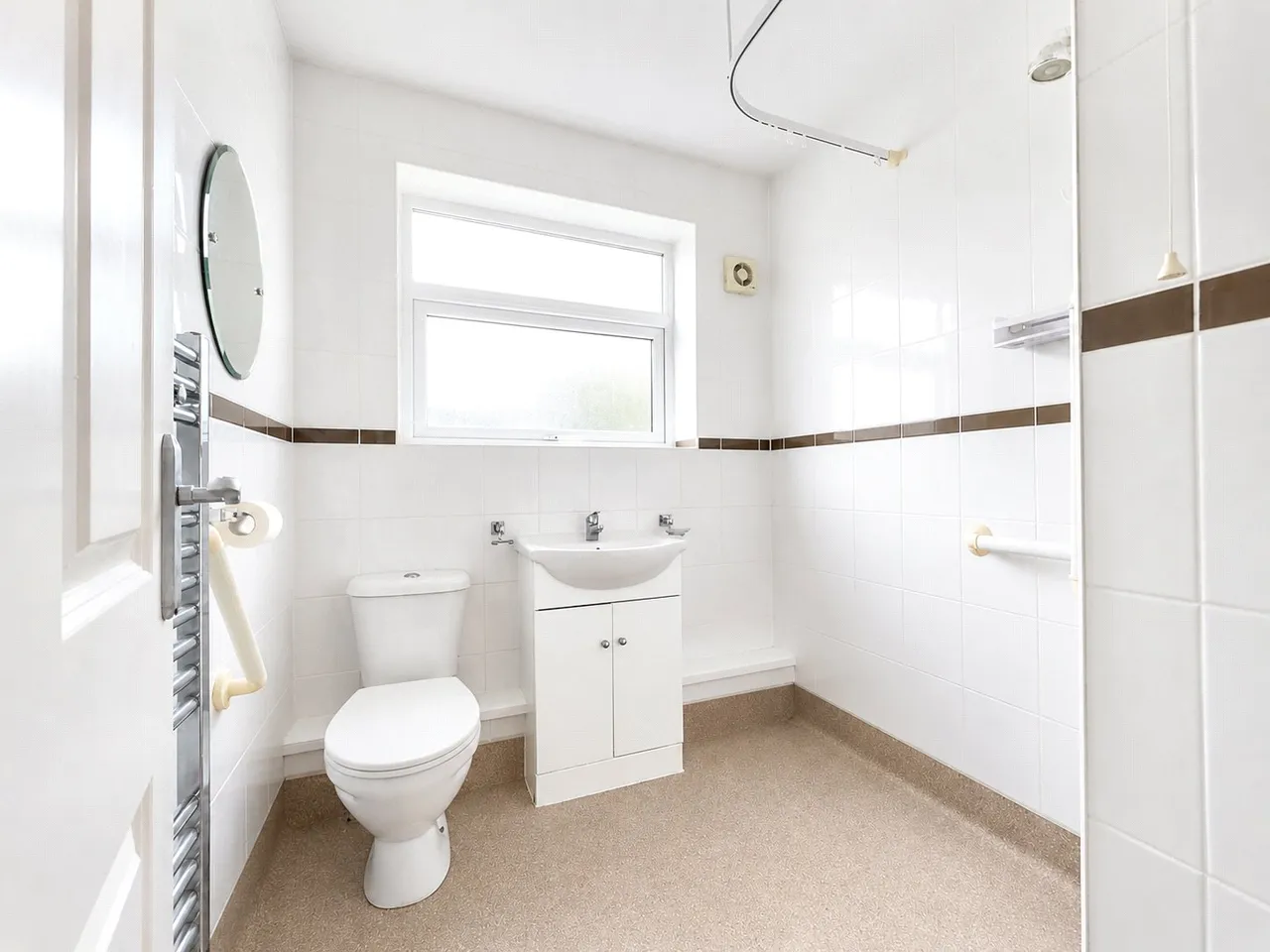 Ainsdale Close, Thingwall, CH61, photo 10