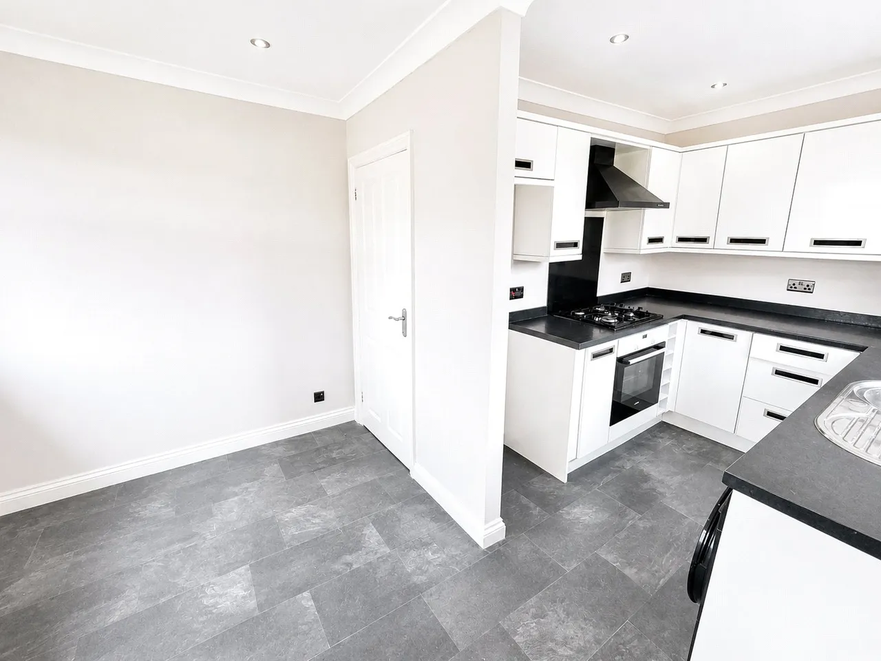 Ainsdale Close, Thingwall, CH61, photo 5