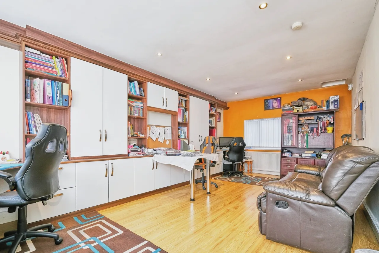Pershore Road, Birmingham, B5, photo 7