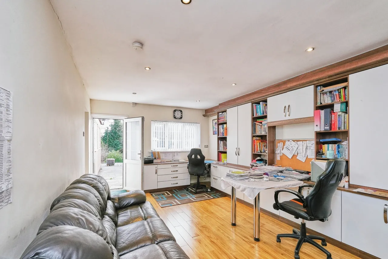 Pershore Road, Birmingham, B5, photo 8
