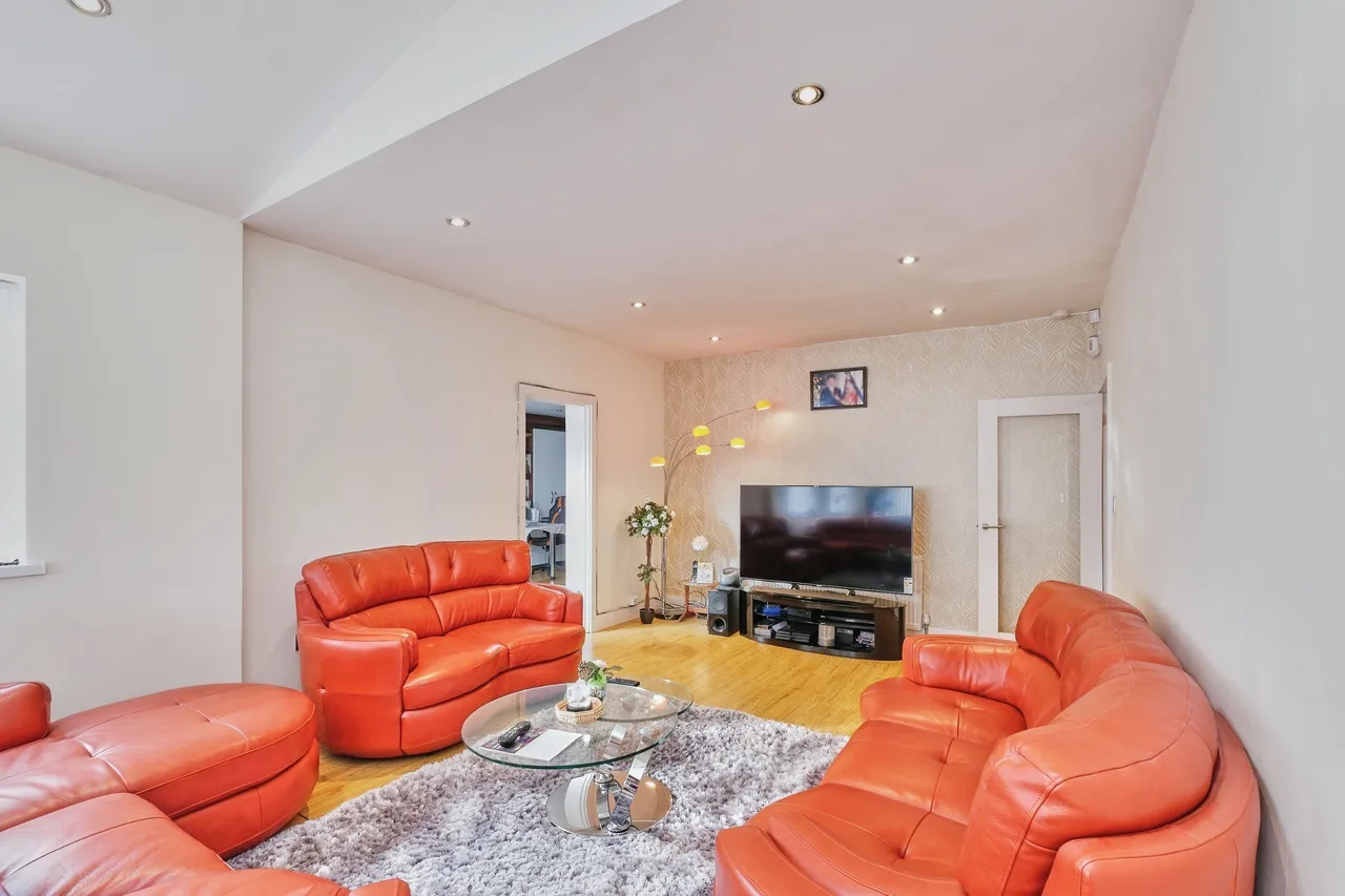 Pershore Road, Birmingham, B5, photo 6