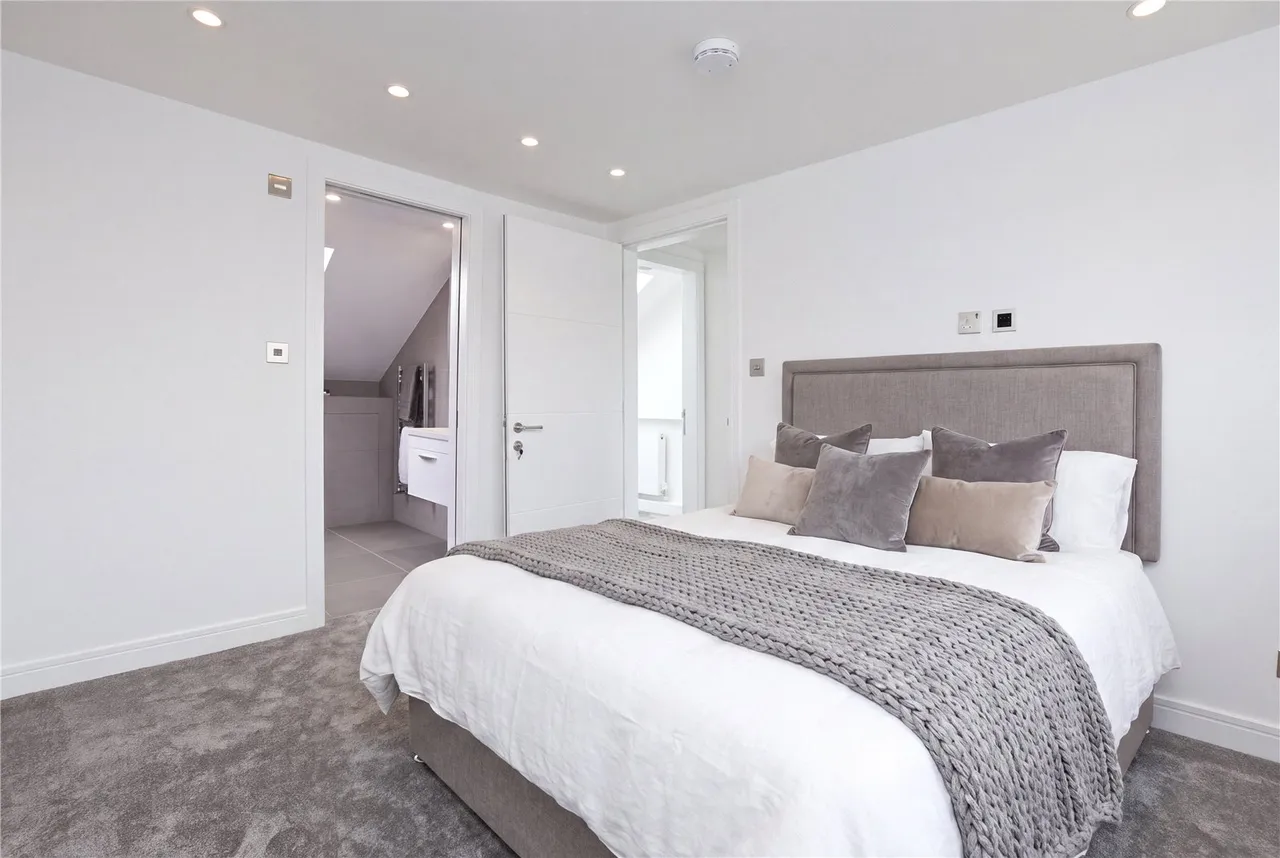 Bravington Road, Queens Park, London, W9 3AR, photo 7