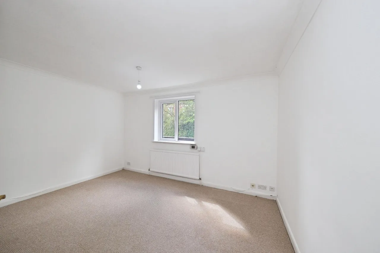 Station Road, Nottingham, NG16, photo 8