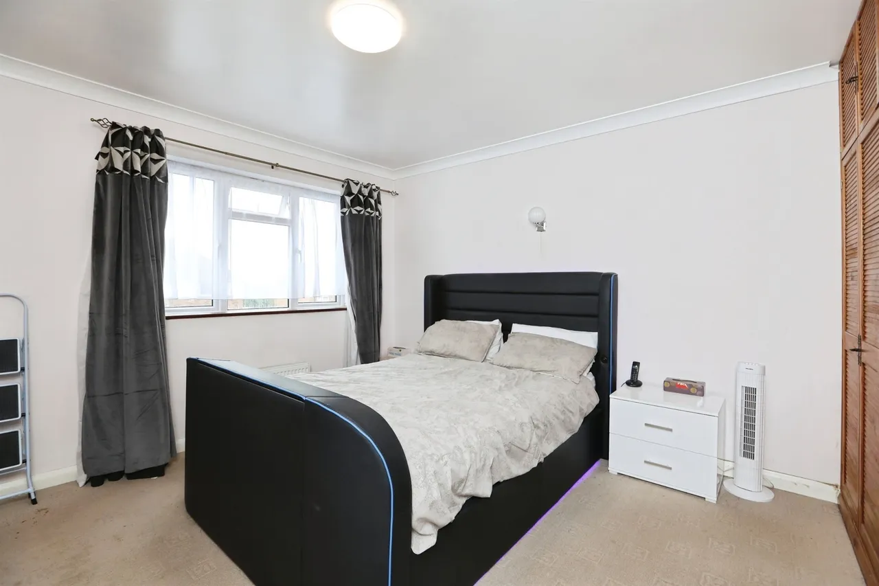 Harps Avenue, Minster On Sea, Sheerness, photo 9