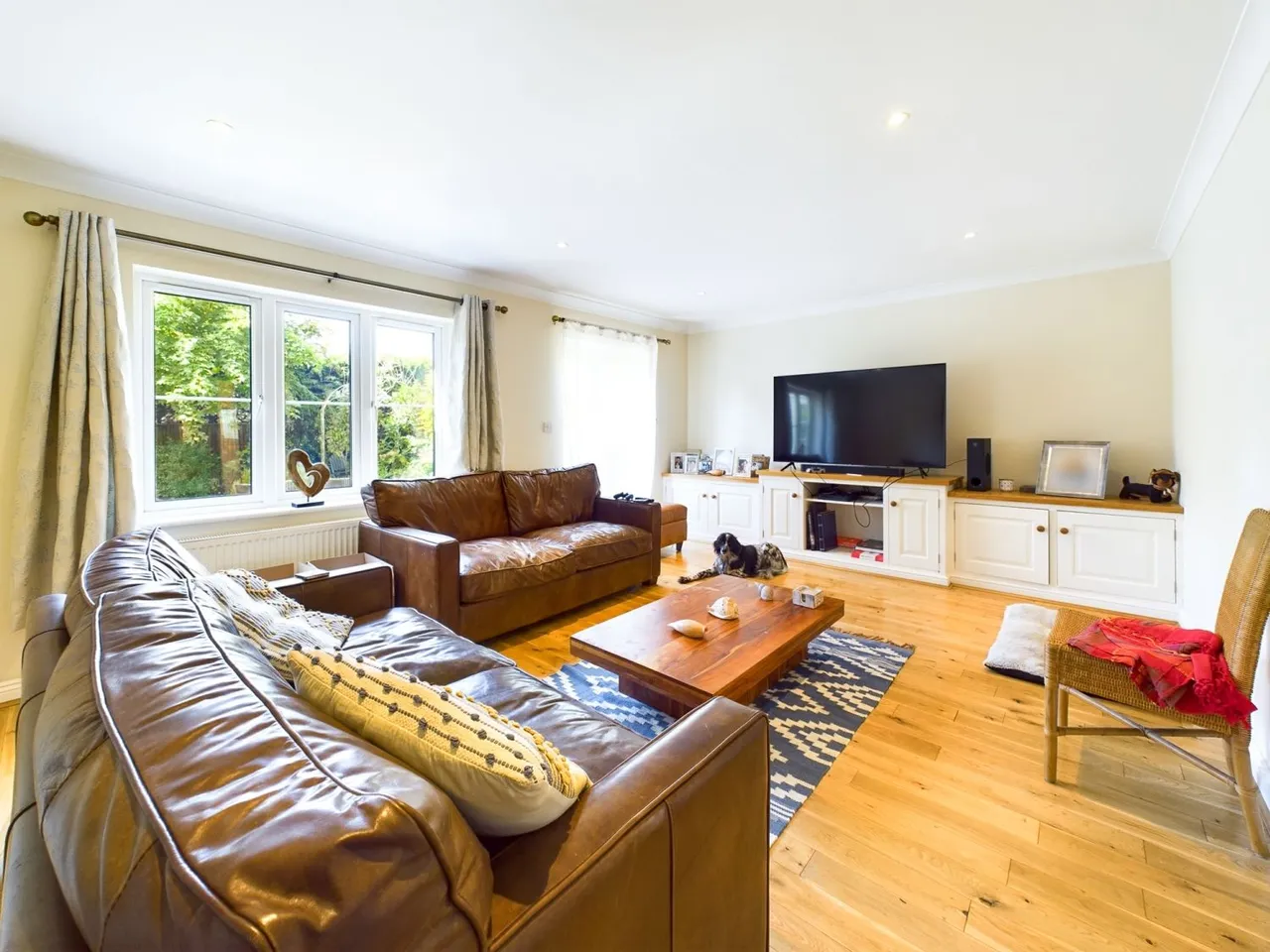 The Maltings Liphook Road, Whitehill, GU35, photo 3