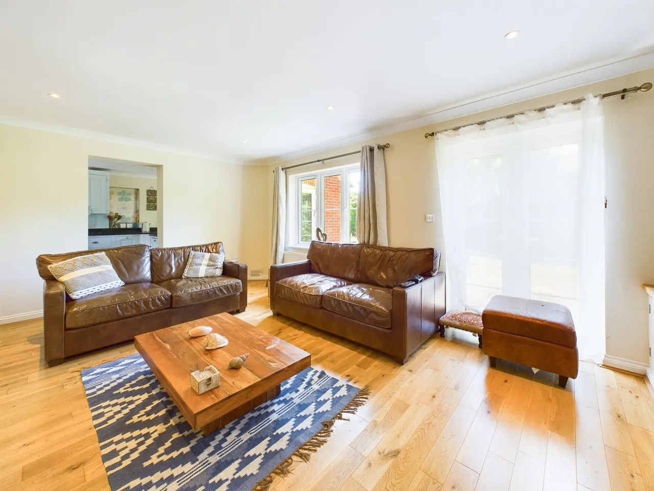 The Maltings Liphook Road, Whitehill, GU35, photo 4