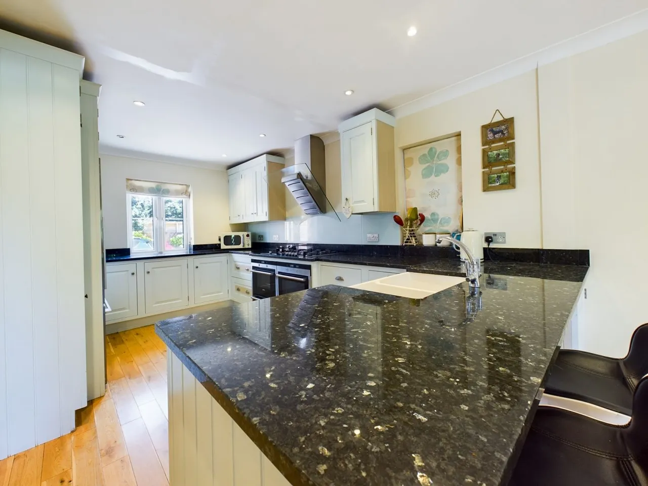 The Maltings Liphook Road, Whitehill, GU35, photo 7
