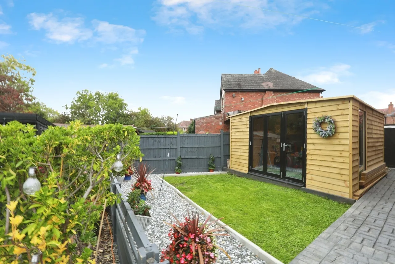 Coronation Avenue, Winsford, Cheshire, CW7, photo 15
