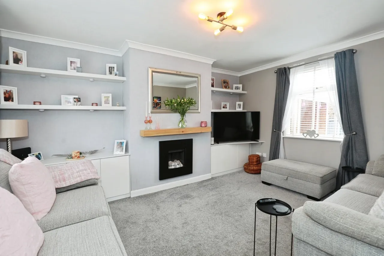 Coronation Avenue, Winsford, Cheshire, CW7, photo 2
