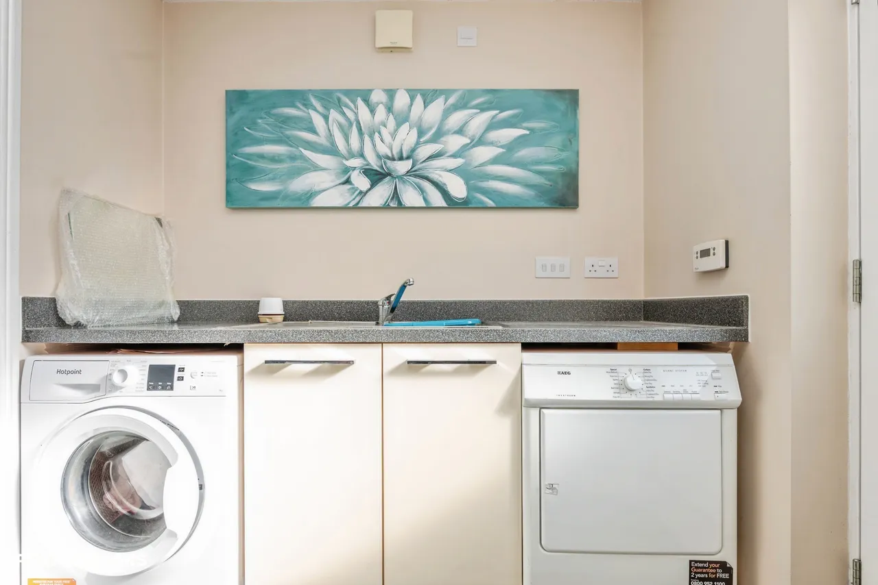 Conference Way, Stourport-On-Severn, DY13, photo 9