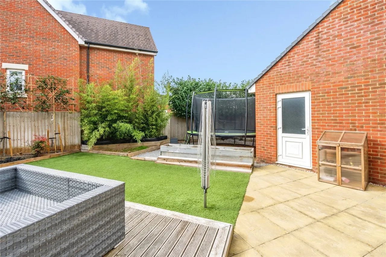 Waterside View, Chichester, PO20, photo 29