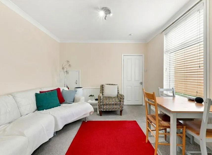 Newry Road, St Margarets, TW1, photo 3