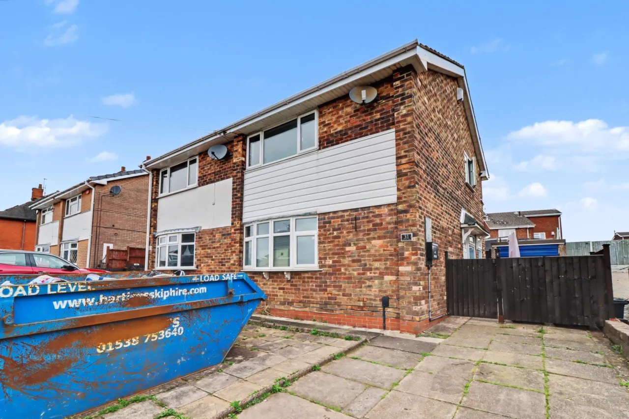 3 bed property for sale, Newmount Road, Stoke-On-Trent