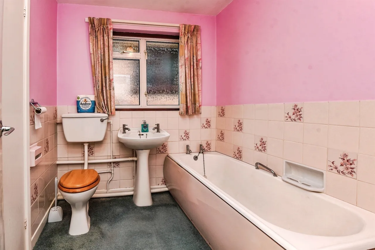 Champney Road, Frome, BA11, photo 11