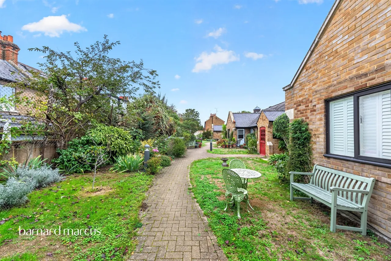 Regency Walk, Richmond, TW10, photo 17