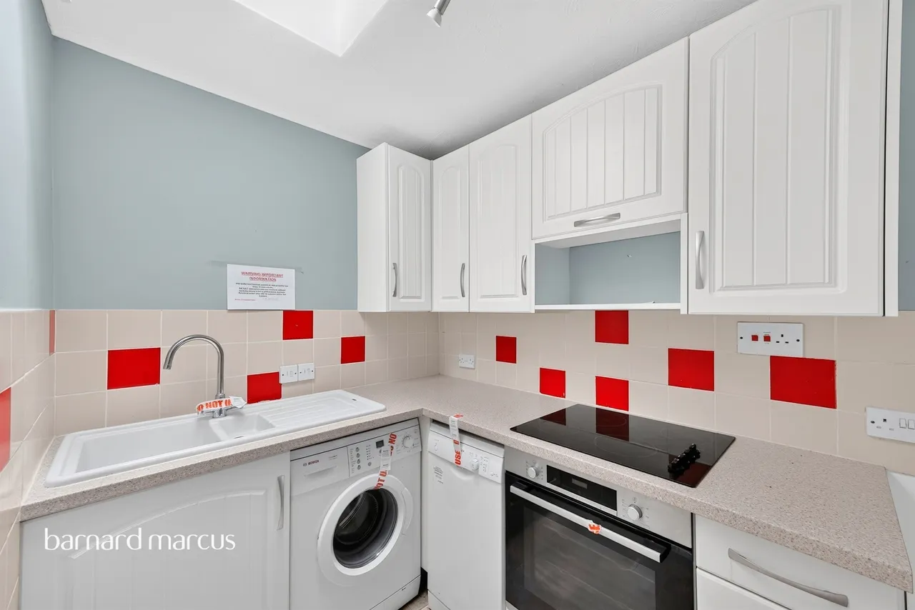 Regency Walk, Richmond, TW10, photo 8