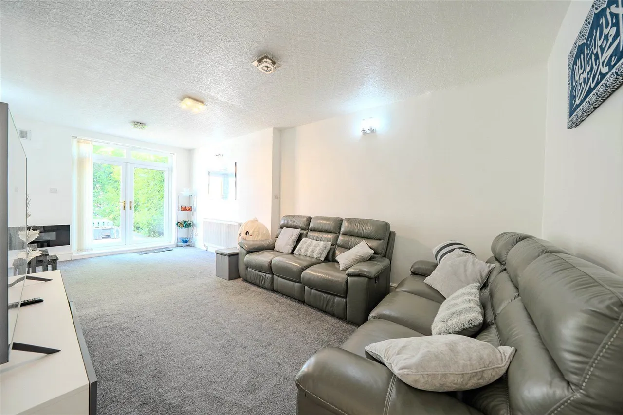 Street Lane, Leeds, LS17, photo 4
