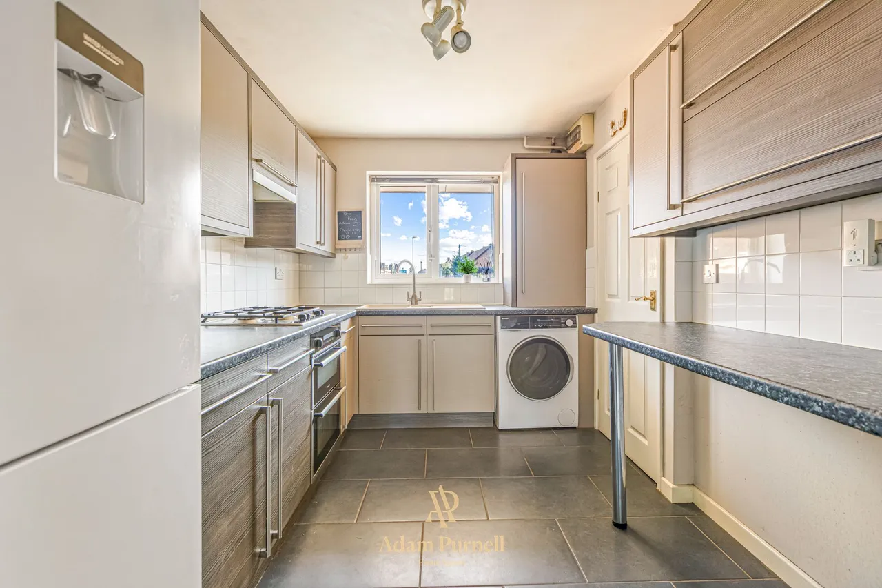 John Nichols Street, Hinckley, LE10, photo 3